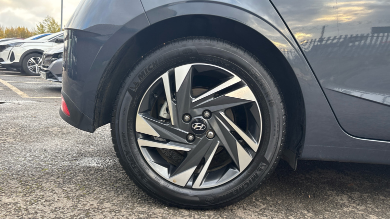 Hyundai i20 1.0T GDi 48V MHD SE Connect 5dr Petrol Hatchback